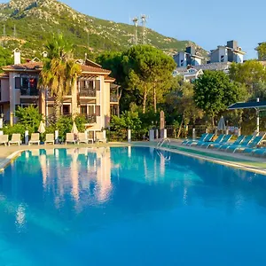 Club Pink Palace Hotel Ölüdeniz